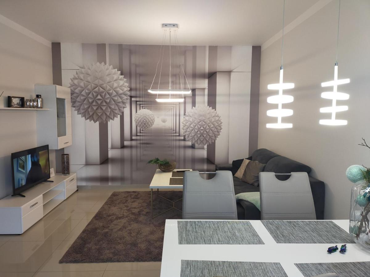 Apartament -Sweet Home Любін Екстер'єр фото